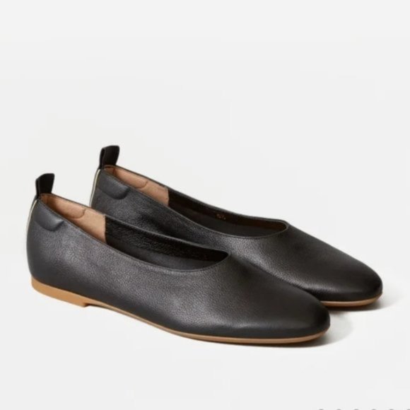 Everlane Shoes - EVERLANE The Italian Leather Day Glove ballet flat